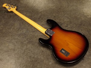 ミュージックマン　musicman stingray スティングレイ　スターリン　アクティブ　active