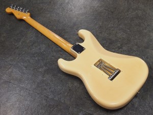 フェンダー fender ジャパン  st62 st57 フジゲン fujigen 富士弦