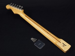 ネック　単品　FENDER フェンダー　ムーン　パーツ　ストラトキャスター　STRATOCASTER ST-188 