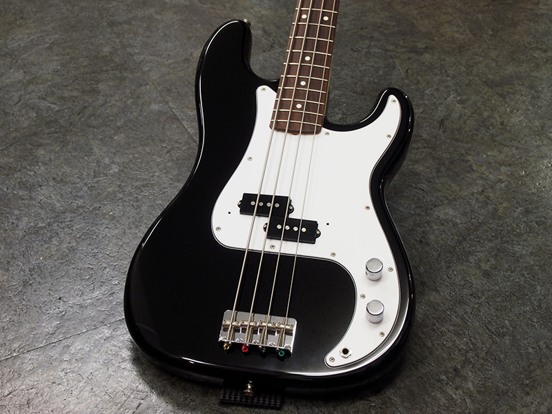 コストパフォーマンスに優れたFender Japan PB-STD 中古品が入荷