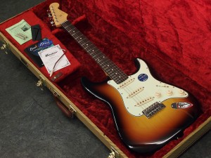 モモセ 百瀬 バッカス BACCHUS ディバイザー deviser fender stratocaster