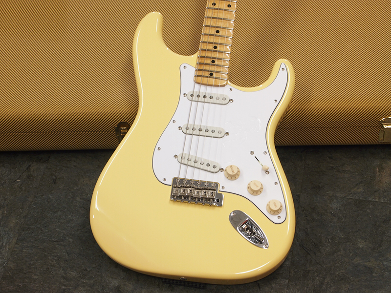 Fender USA Yngwie Malmsteen Stratocaster Vintage White 税込販売