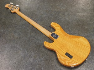 ミュージックマン sterling スティングレイ ray34 ray4 pb jb G&L L2000