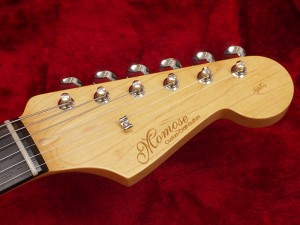 モモセ 百瀬 バッカス BACCHUS ディバイザー deviser fender stratocaster