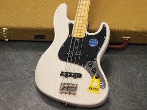 百瀬　モモセ　ジャズベース　jazz bass  BACCHUS バッカス ハンドメイド vanzand ヴァンザント