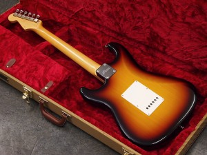 モモセ 百瀬 バッカス BACCHUS ディバイザー deviser fender stratocaster