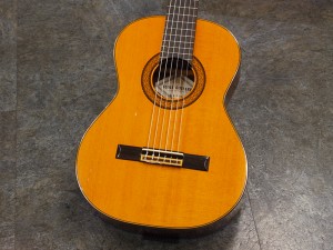 ECOLE GUITARE ES300 Mini Classic Guitar 税込販売価格 ￥29,800- 中古品 ミニクラシックギターの中古品が入荷しました。  « 浜松の中古楽器の買取＆販売 ギターとリペア(修理)の事ならソニックス