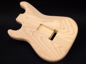 stratocaster body　材　ワーモス　warmoth st type オーダー　製作　自作　USACG