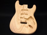 USA Custom Guitars (USACG) ストラトタイプ 加工済ボディ ライトウエイト・アッシュ 1ピース・ボディ