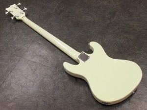 グラスルーツ シド　AKI 明希 アキ　初心者　入門　ビギナー　EDWARDS ESP E-AK