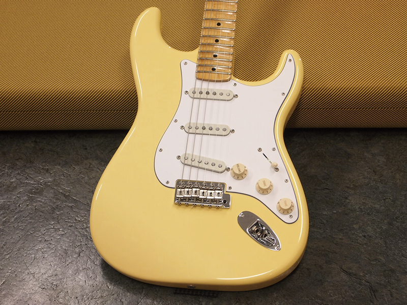 Fender USA Yngwie Malmsteen Stratocaster Vintage White 税込販売