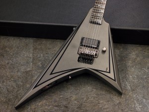 ブラッキー　アレキシ　ライホ　シグネイチャーモデル　GREENY KATAKANA　ARROW SAWTOOTH