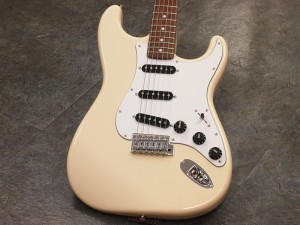 フェンダー　ジャパン　エクスクルーシブ　ストラトキャスター　CLASSIC 70S STRAT　71　ラージヘッド