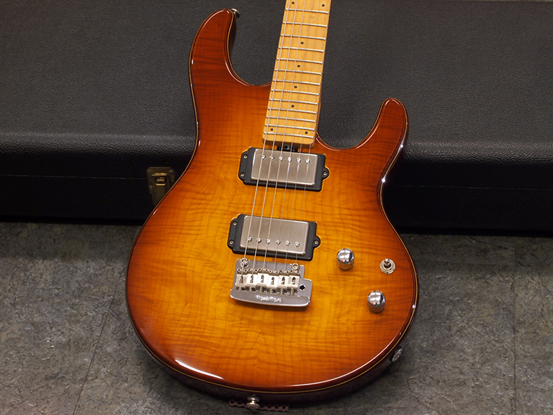 MUSIC MAN Silhouette 20th Anniversary 税込販売価格 ￥188,000- 中古 シルエット誕生20周年を記念して2006年に発売された限定モデル。状態の良い中古品です!!  « 浜松の中古楽器の買取＆販売 ギターとリペア(修理)の事ならソニックス