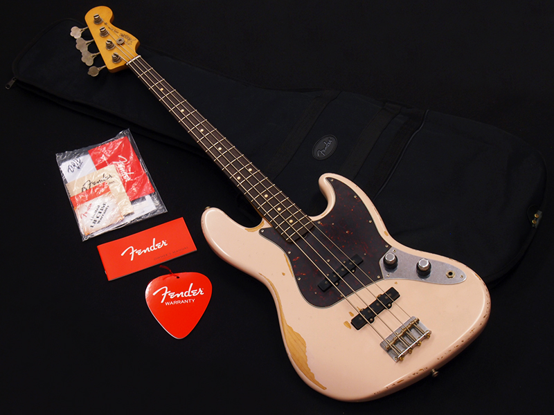 Fender Flea Jazz Bass Roadworn Shell Pink 税込販売価格 ￥438,372