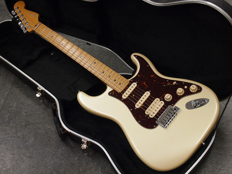 Fender USA American Deluxe Stratocaster N3 HSS MN OLP 税込販売価格 