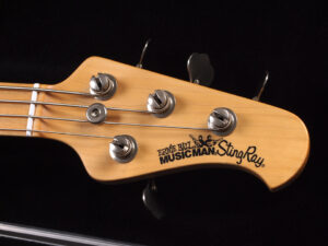 MUSIC MAN StingRay 4 BLK / Made in USA 税込販売価格 ￥148,000 ...