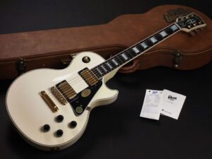 Gibson Les Paul Custom Alpine White 2001年 税込販売価格 ￥368,000