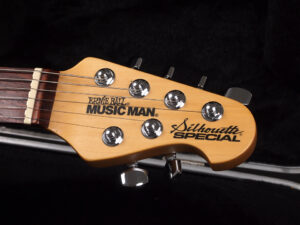 MUSIC MAN　Silhouette Special Vintage Sunburst 2007年製