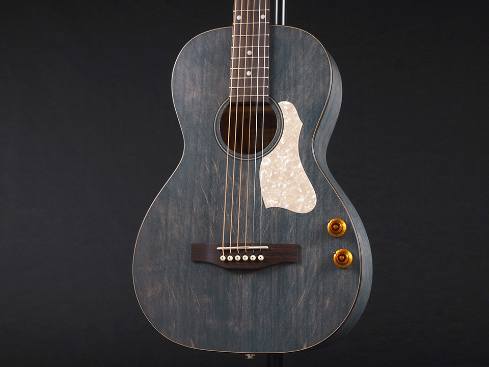Simon＆Patrick Luthier アコースティックギター2012に新品で購入しました