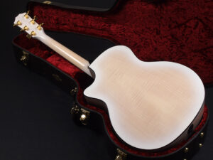 タイラー 714ce 414ce 814ce Builder's Edition ビルダーズ エディション 50周年 限定品 Limited LTD Maple 白 ホワイト Taylor Swift