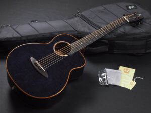 アヌエヌエ ミニ 小型 スモール ギター トラベル small guitar travel gs mini Maple koa Taylor 女子 子供 女性 初心者 ブラック 黒 BLK BK EB